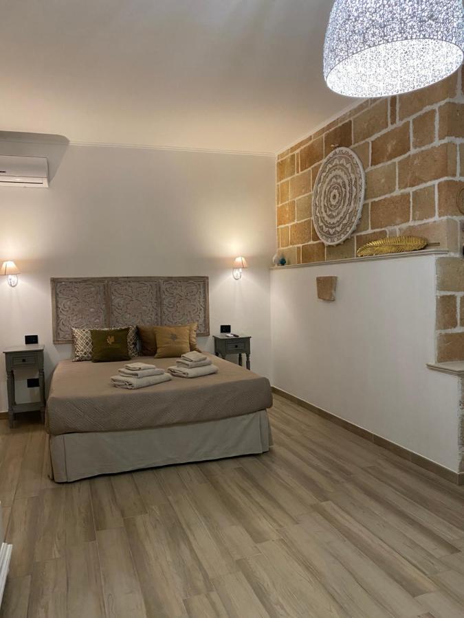 B&B Villa Gallo Torre Squillace Exterior photo