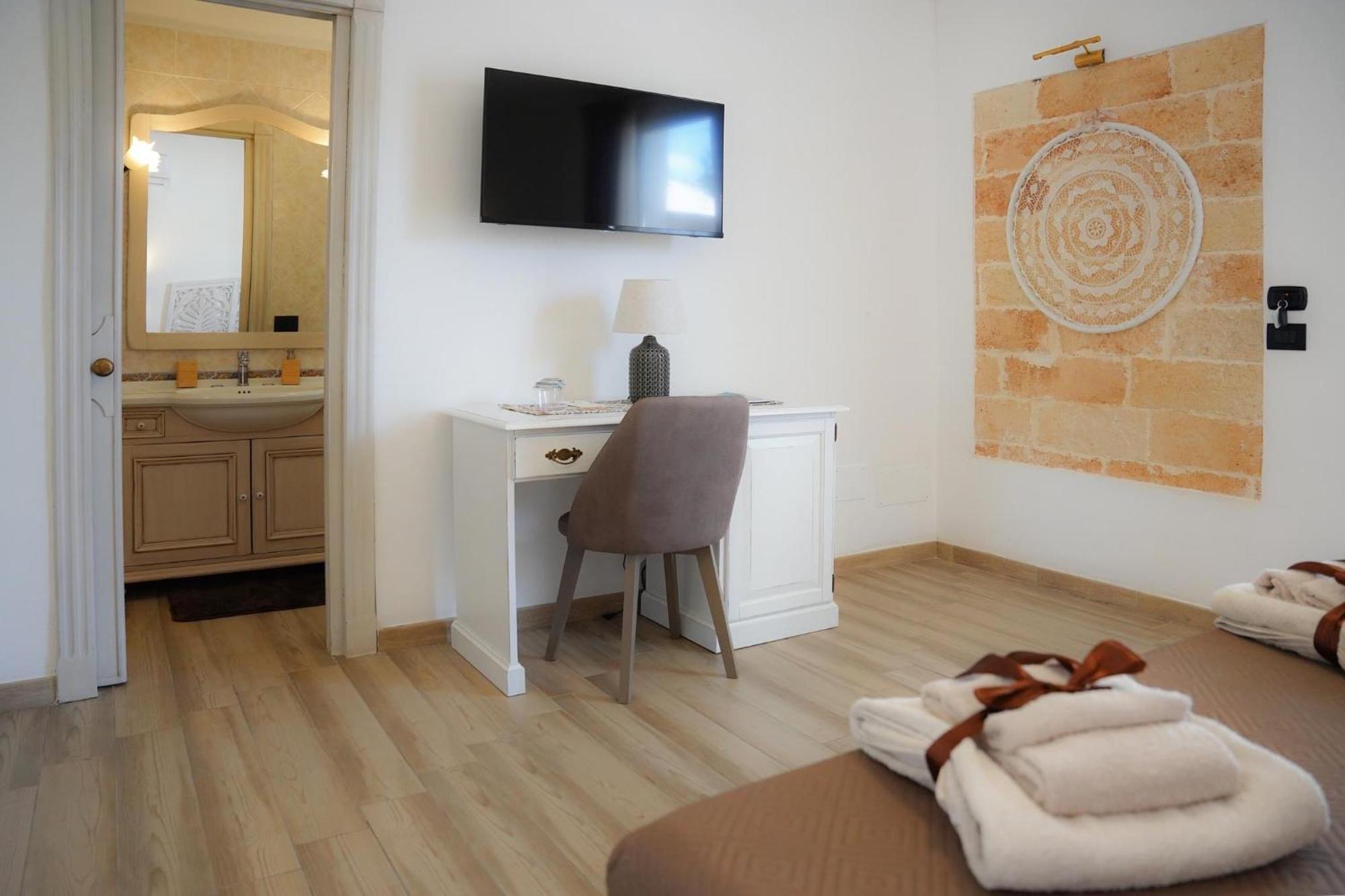 B&B Villa Gallo Torre Squillace Exterior photo